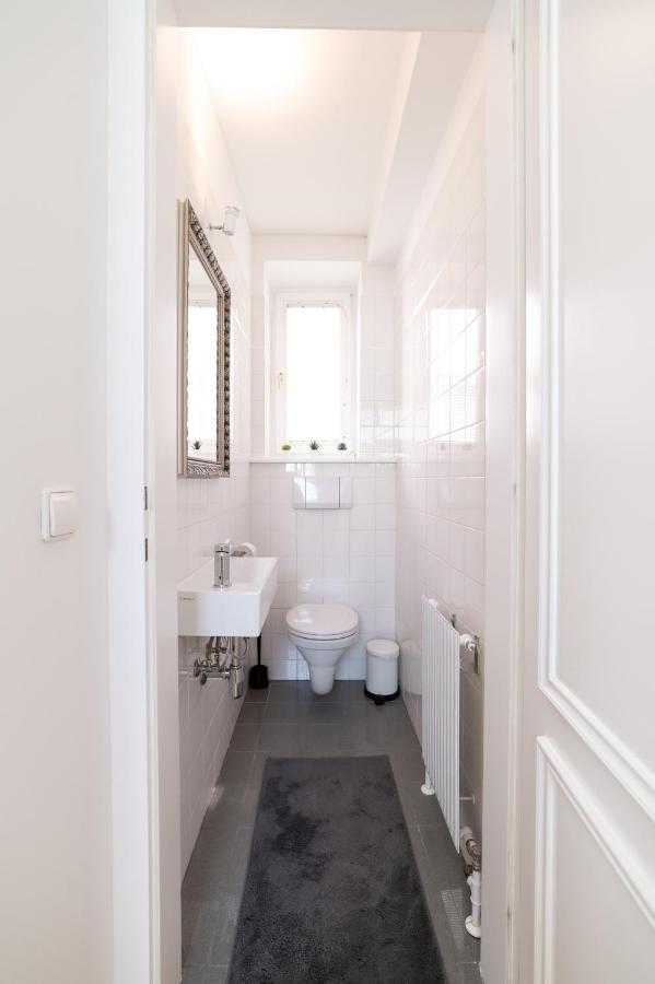 Beautiful Apartment In Vienna'S Heart 18 Экстерьер фото